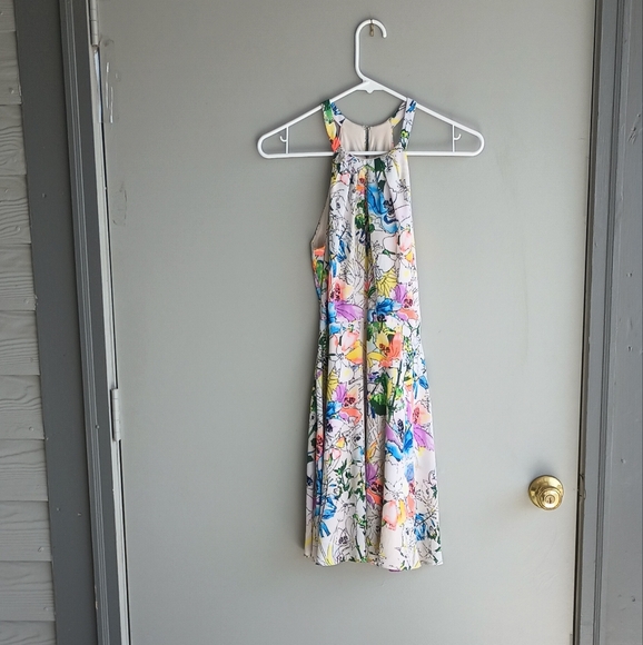 Express - Picture 2 of 8